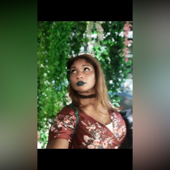 Meet your Posher, Krystal - Picture 11 of 16